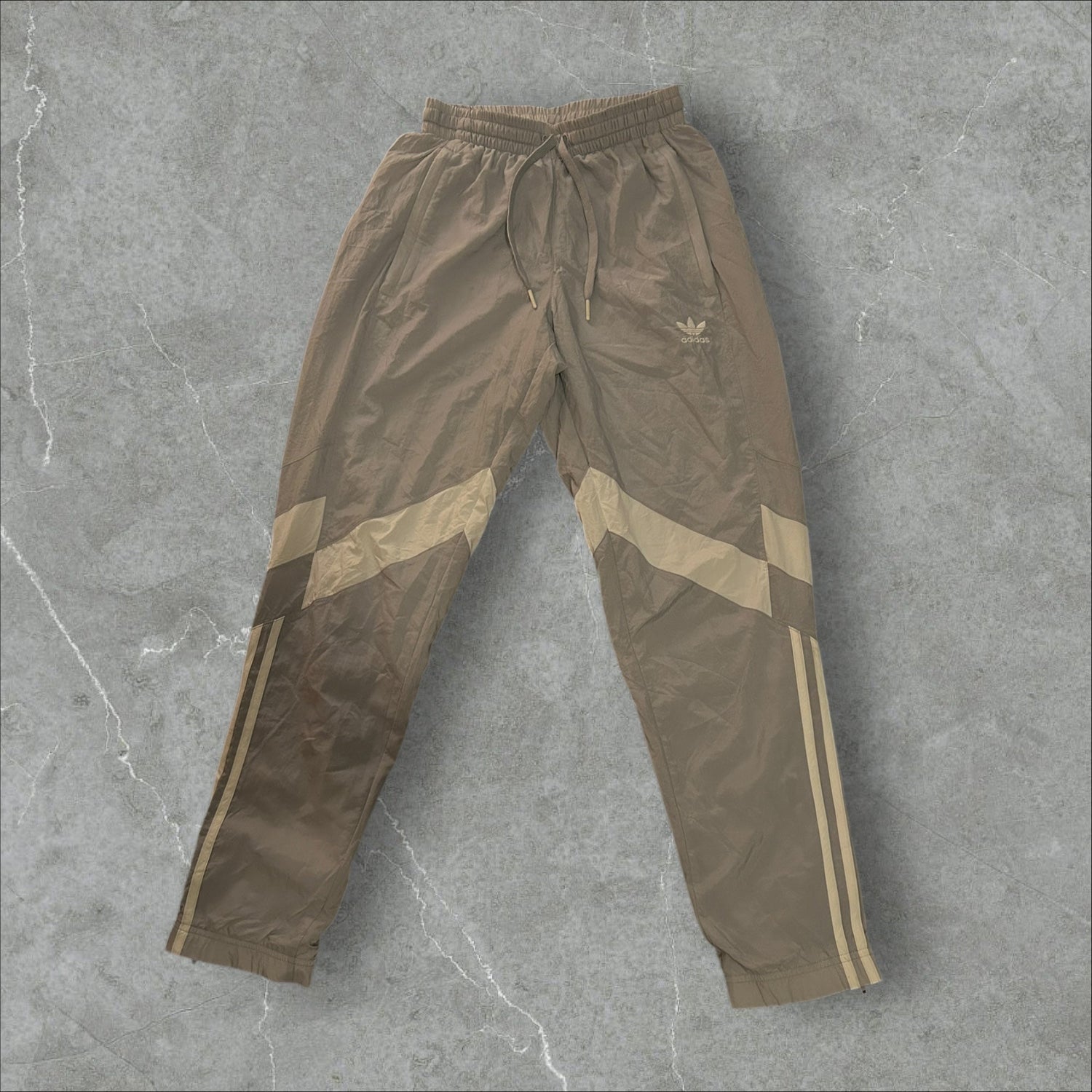 Trackpants